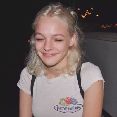  好看的欧美女生头像,大气又不失甜美女人味的