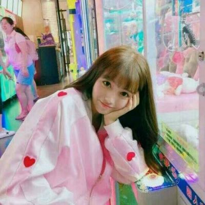  00后呆萌可爱真人头像女生没有东西是一成不变的