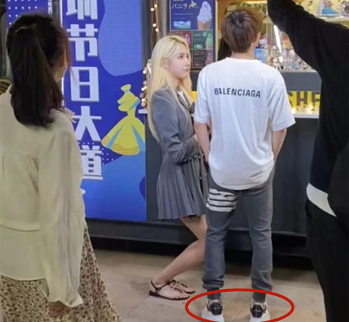  艾比想谈恋爱太难了与男演员拍情感剧只能半蹲,男性特征太明显