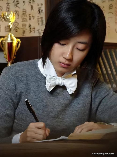  清纯美女桂纶镁