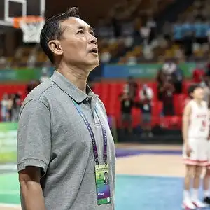  求变老帅许利民同北汽男篮会合