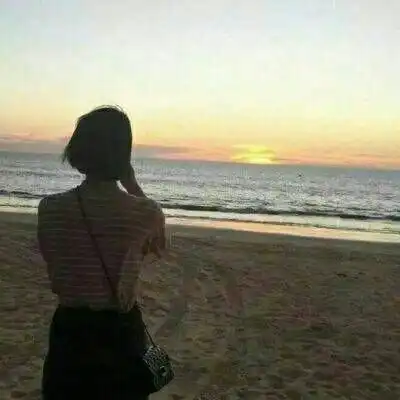 情侣头像海边唯美背影