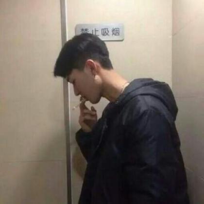  比较混搭系男生快手头像帅气,伤感的自信的都有了