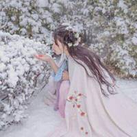  微信女头像简单大方微信头像图片大全