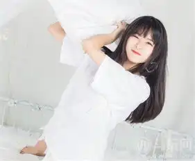  小姐姐都要被抢光了lpl主持骆歆和解说记得恋情公开