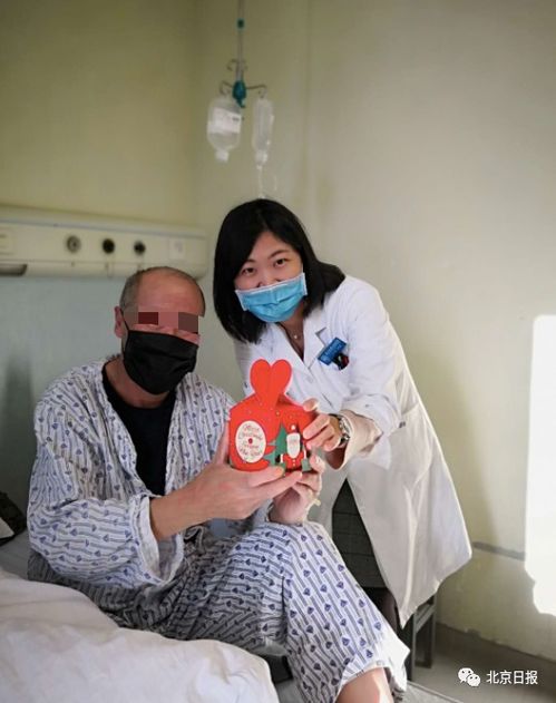 带口罩的男生头像人工呼
