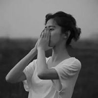  头像难过难过悲伤的女生头像图片