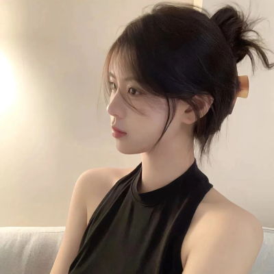  2023阳光开朗个性女生头像