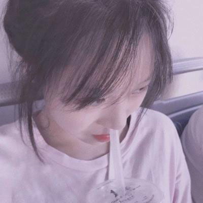  最近很火的社会头像女霸气抖音不一定聪明但也不傻