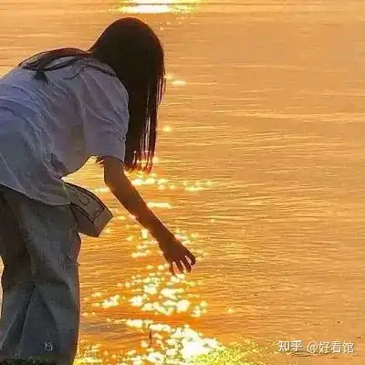  海边背影头像女夕阳夕阳头像女高清美女头像背影夕阳微信头像女风景夕阳夕阳下女生侧脸孤独头像夕阳下的女生头像情侣头像一男一女夕阳夕阳头像女生高清图片美女夕阳背影图片唯美夕阳下的背影图片