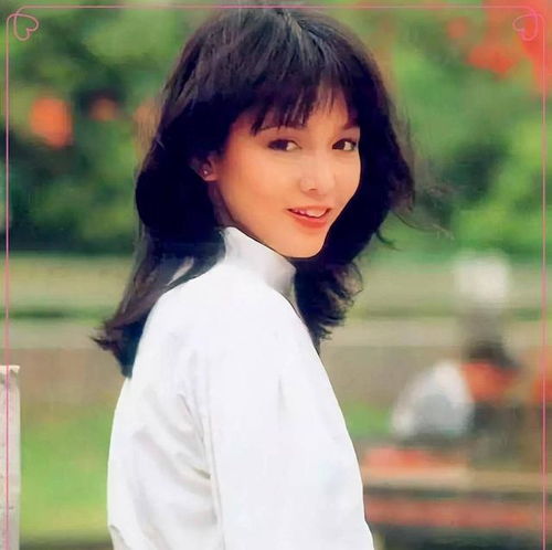  中国港台10位美女影星,个个美丽动人,优雅大方,你还记得吗