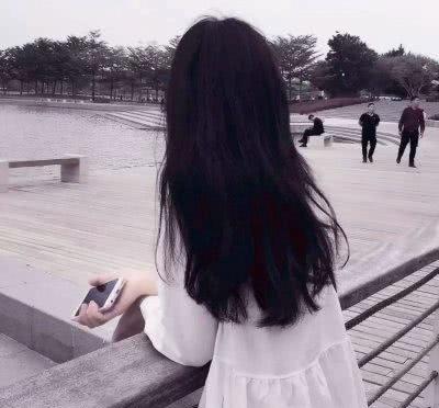 qq头像女生伤感帅气