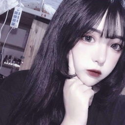  2019卡通动漫的男生qq头像看见玻璃上的雾我就想呵出你的名字