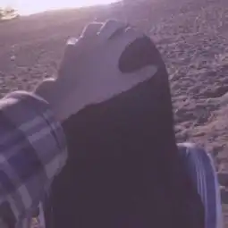  人生最大的幸福是发现自己爱着的人也爱着自己超好看的qq个性情侣头像