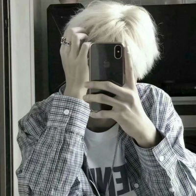  男生真人头像帅气图片好看的阳光真人帅哥头像