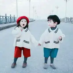  2018萌娃情侣微博头像一对两张我的无情无义全都拜你所赐