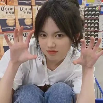  高清女生头像可爱真人qq微信女头,生活的确冷冰冰没点温度但总会有人爱你在
