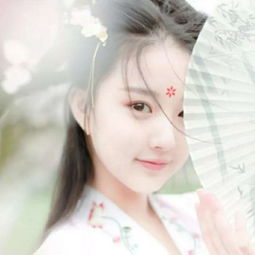  南曦女生唯美意境古风头像