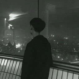 男生头像霸气超拽黑白男