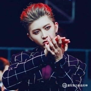  蔡徐坤视频圈子蔡徐坤演员及剧情热门动态爱奇艺泡泡