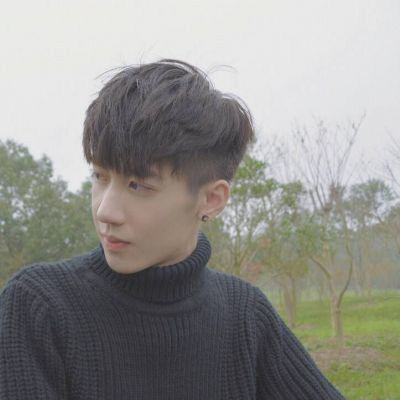  清新头像男真人文艺范2020好看的气质阳光男生头像