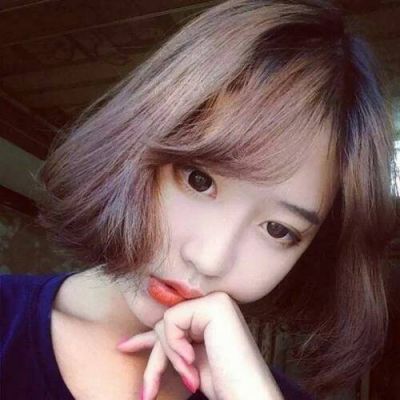  爱笑好看的萌妹子头像可爱女生我只是陪你疯了一场的过客