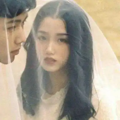  20组婚纱情侣头像一男一女高甜情侣头像合集