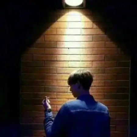  惊鸿人间微信头像情侣简单气质有意境可爱点