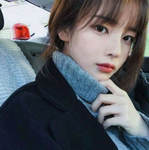 微信头像女生简单大方兄
