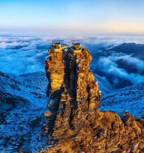  中国最神秘的寺庙,一座桥连接两座山,风景仿若在仙境