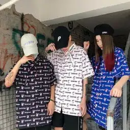  ins超火的小猪佩奇社会人佩琪短袖t恤男女情侣衣服装抖音潮牌衬衫
