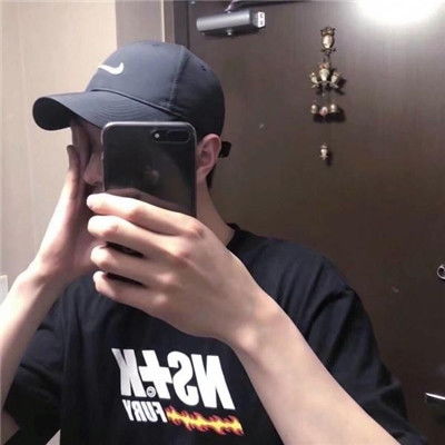 男生真人头像冷酷帅气