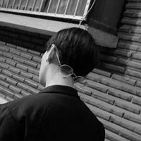  男生帅气qq头像冷酷黑色帅气男生qq头像