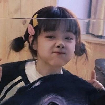  哼今天不甜,有点酸可爱女生吃醋短句