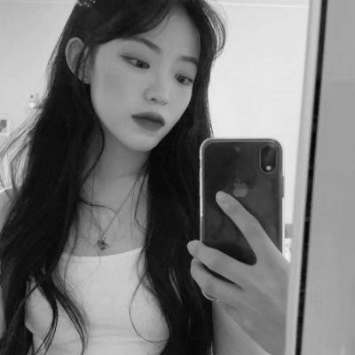  qq头像灰色系列女,做个你最牵挂的女孩子