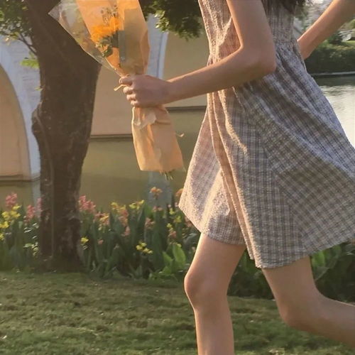 正能量头像女生无遮掩闺蜜
