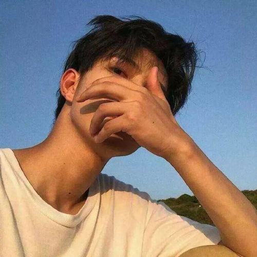  头像丨男生你不在我的世界变成了阴雨天