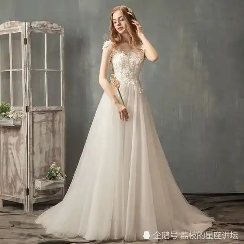  你结婚时,会选择穿哪件婚纱,测你谈几次恋爱才能遇到结婚对象
