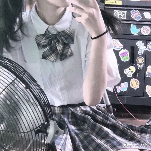  有木有jk制服的头像呢