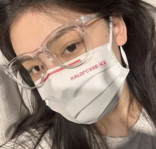  爱不能只靠感动的女生头像