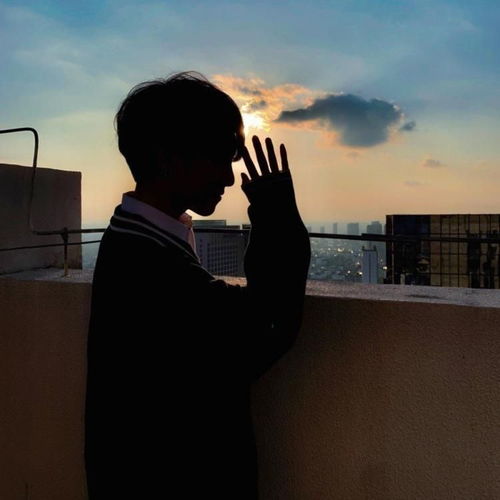  男生头像留着给男票