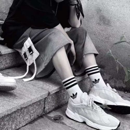  为什么有些男生腿上毛发多,有些却光秃秃这3实情趁早了解