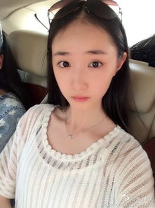  北电女生晒清纯写真清新自然邻家范儿