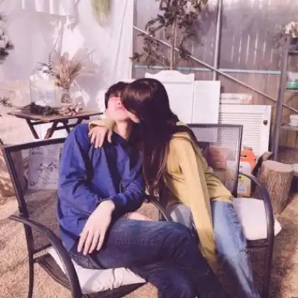  我发誓对所爱至死不渝意境情侣头像一对两张