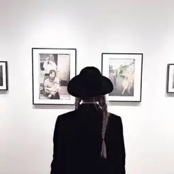  这张图片是不是情侣头