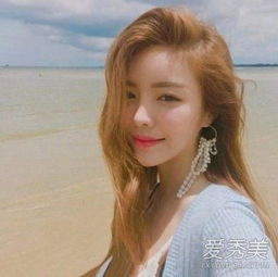  圆脸适合中分还是偏分女生头发往哪边偏好看爱秀美