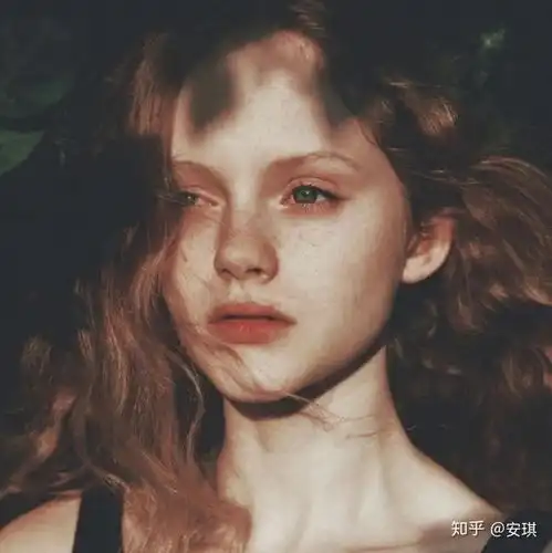 欧美风格情侣头像两张女