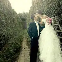 穿婚纱的情侣头像一对情