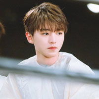  王俊凯头像帅气2018,tfboys王俊凯阳光最帅图片