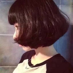  带也许只有你懂我的女生头像,最好是人物的